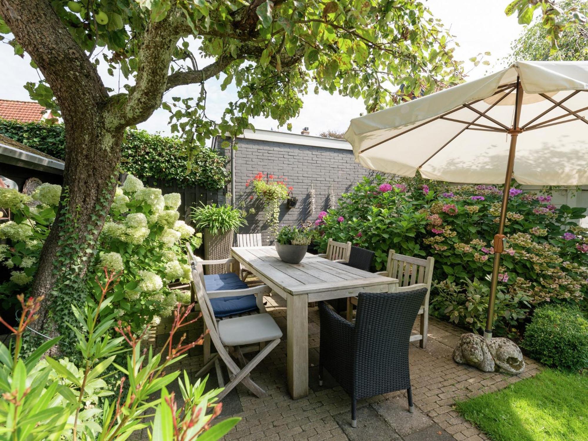 Alluring Apartment In Bergen With Terrace Garden And Bbq エクステリア 写真